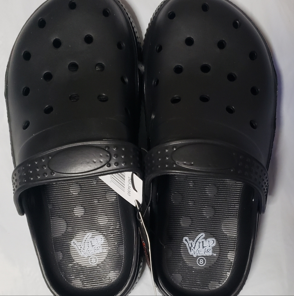 Comfortable Black Clogs Size 8